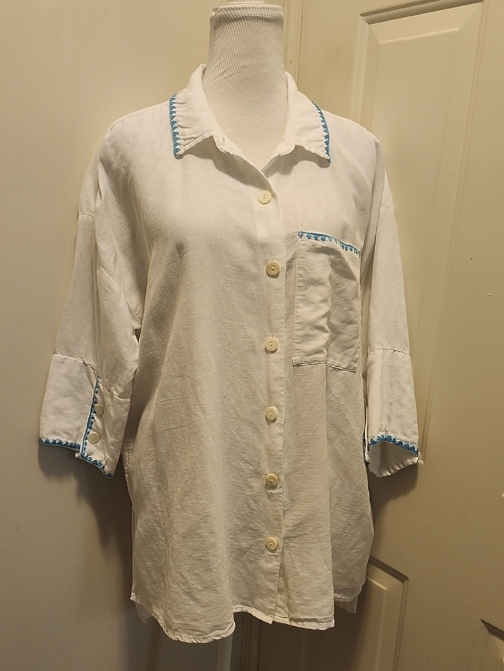 Soft Surroundings Button Shirt White Linen Tunic Embroidered Boho Lagenlook XL